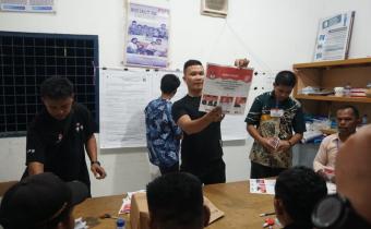 Peksanaan Perhitungan Suara Ulang TPS 02 Muara Ore Kecamatan Sirandorung